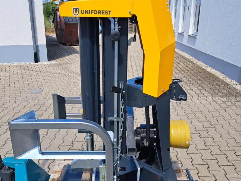 Holzspalter του τύπου Uniforest Titanium Holzspalter CD 18, Neumaschine σε Burgthann (Φωτογραφία 1)