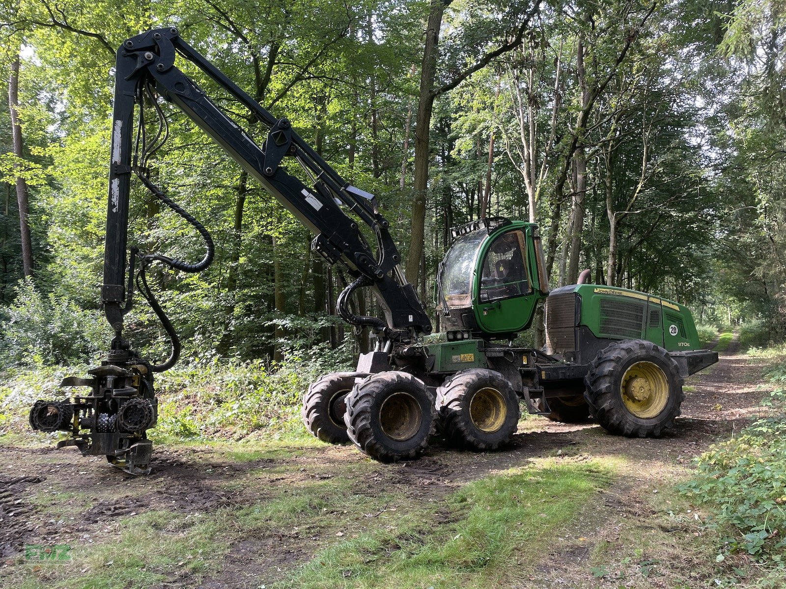 Holzvollernter Türe ait John Deere 1170E IT4, Gebrauchtmaschine içinde Leinburg (resim 2)