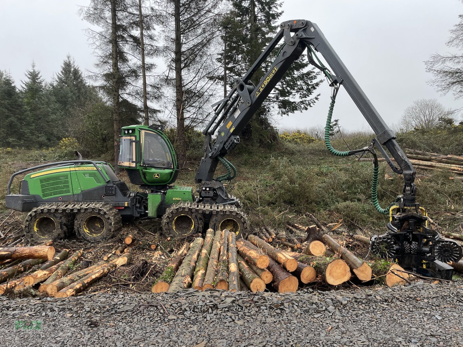 Holzvollernter van het type John Deere 1170G 8WD, Gebrauchtmaschine in Leinburg (Foto 1)