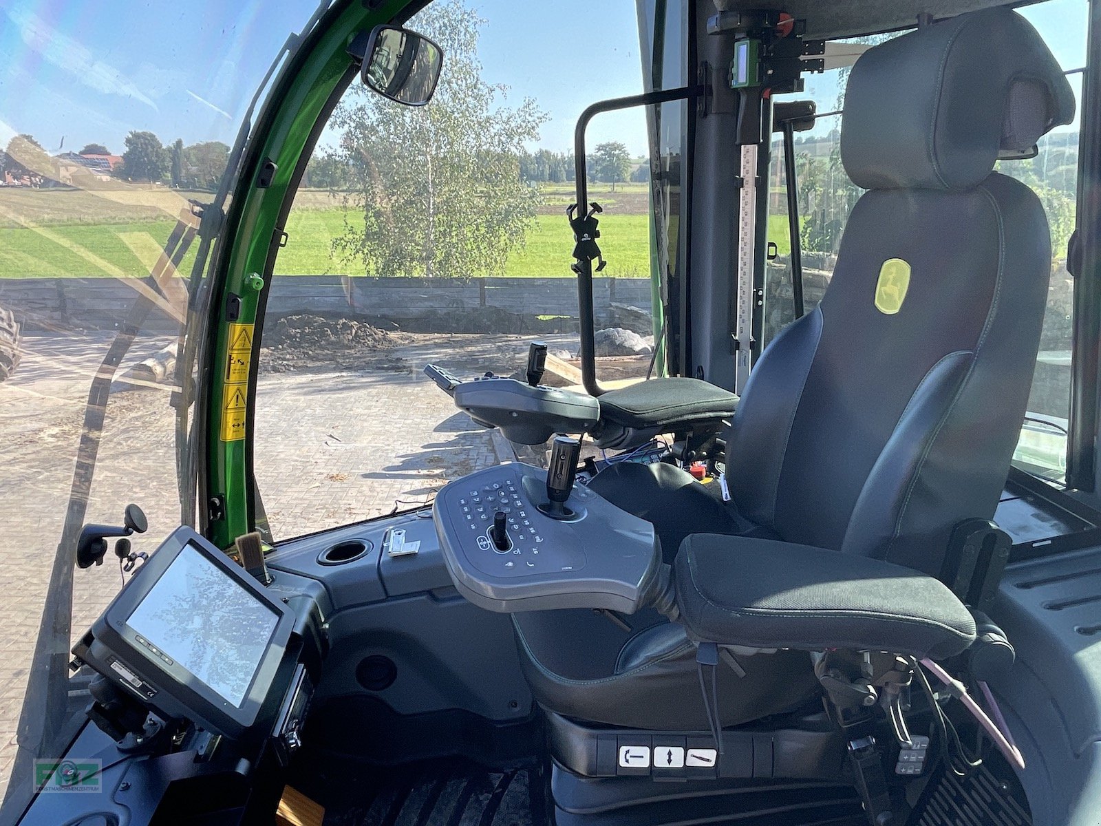 Holzvollernter tip John Deere 1170G 8WD, Gebrauchtmaschine in Leinburg (Poză 10)