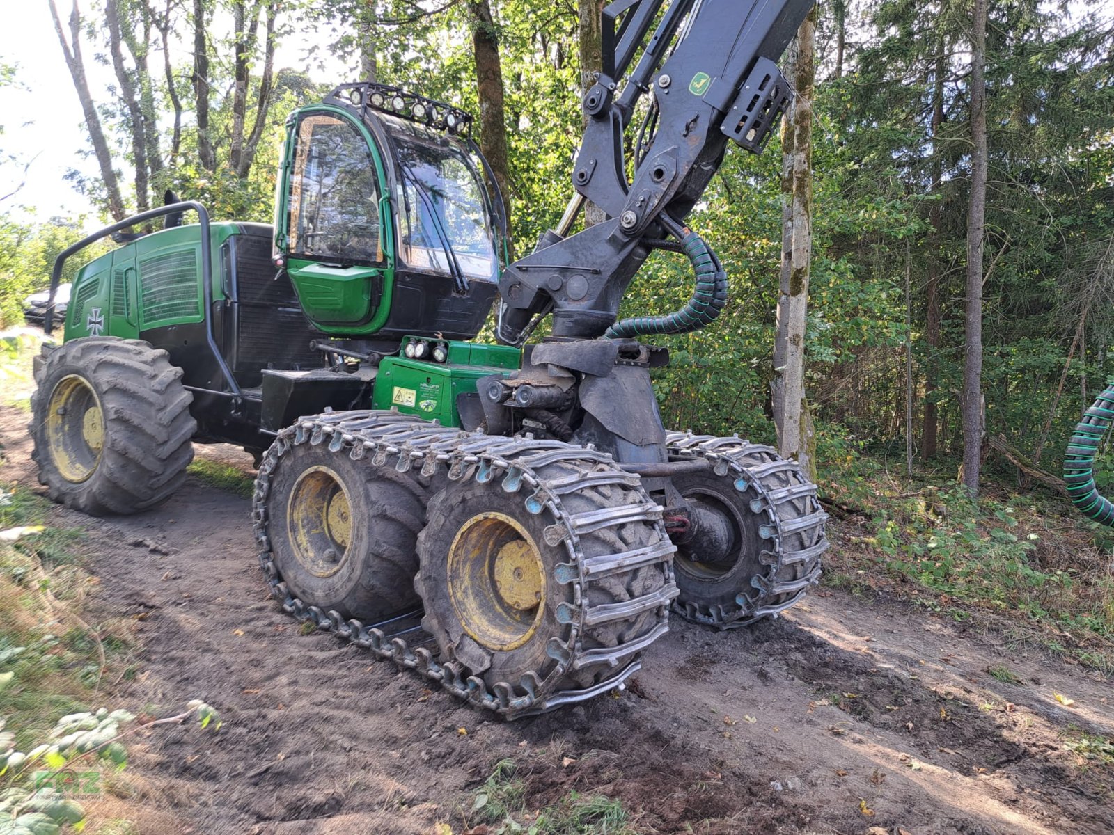 Holzvollernter des Typs John Deere 1270E IT4, Gebrauchtmaschine in Leinburg (Bild 2)