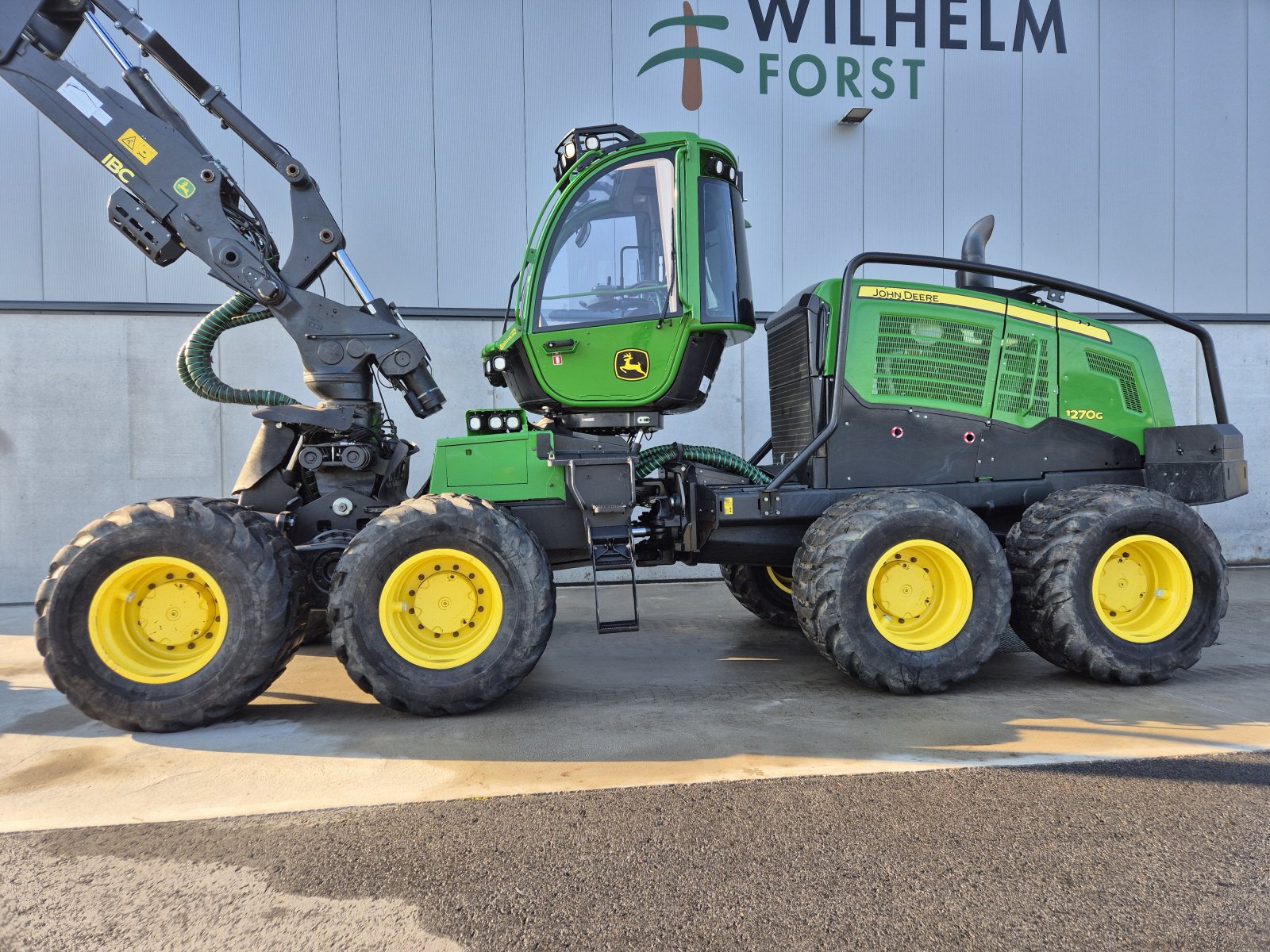 Holzvollernter des Typs John Deere 1270G 8WD, Gebrauchtmaschine in Nondorf (Bild 4)