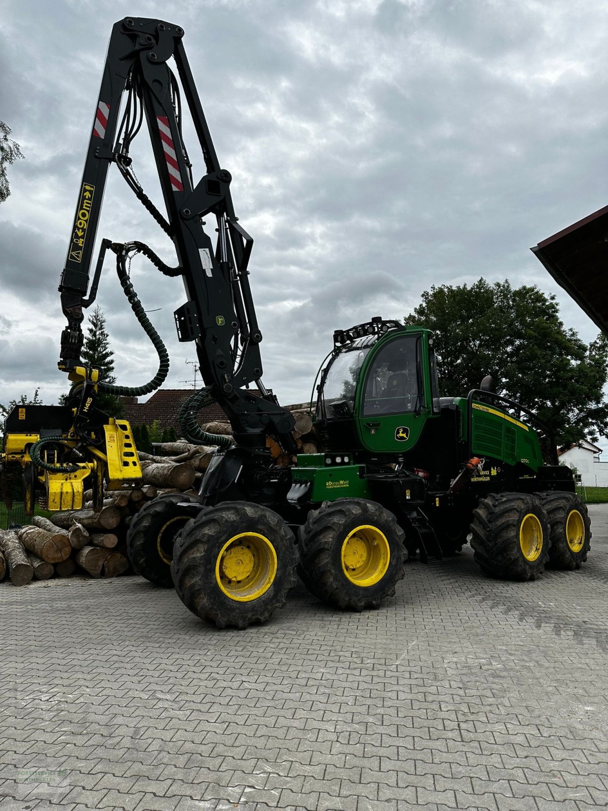 Holzvollernter des Typs John Deere 1270G, Gebrauchtmaschine in Gerzen (Bild 9)