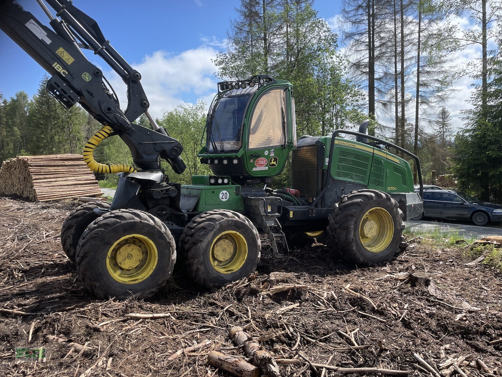 Holzvollernter du type John Deere 1270G, Gebrauchtmaschine en Leinburg (Photo 3)