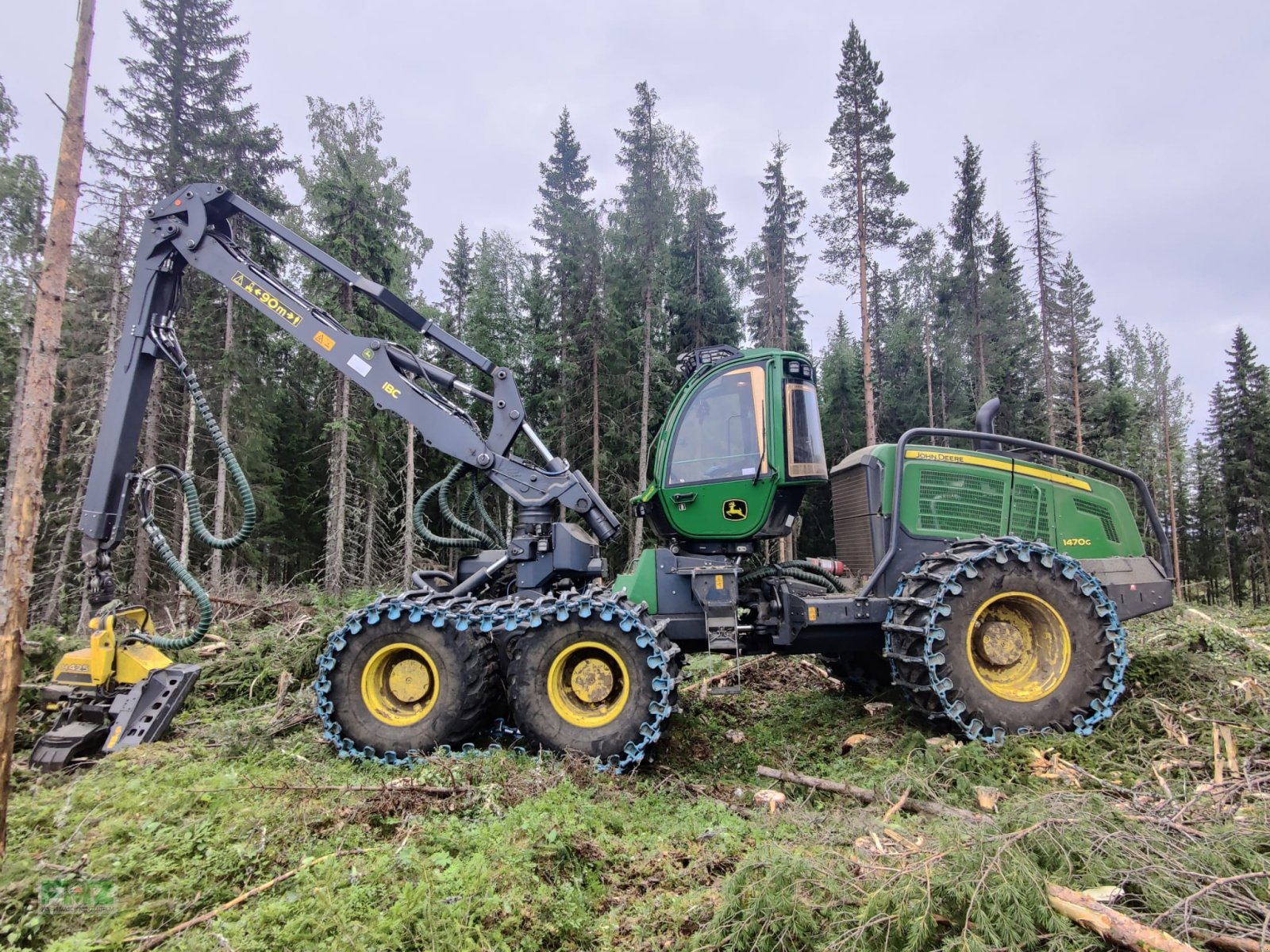 Holzvollernter Türe ait John Deere 1470G, Gebrauchtmaschine içinde Leinburg (resim 1)