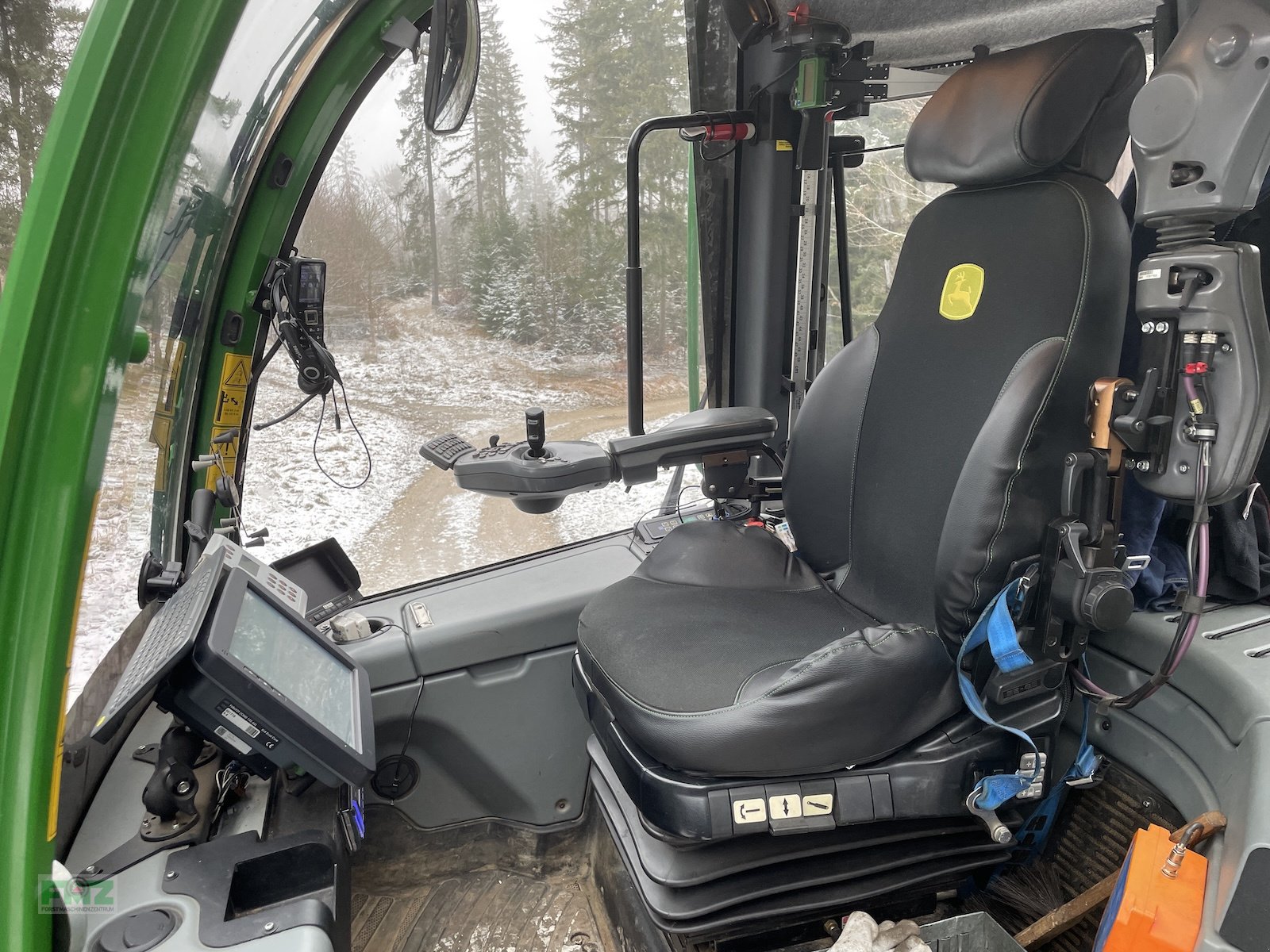 Holzvollernter типа John Deere 1470G, Gebrauchtmaschine в Leinburg (Фотография 14)