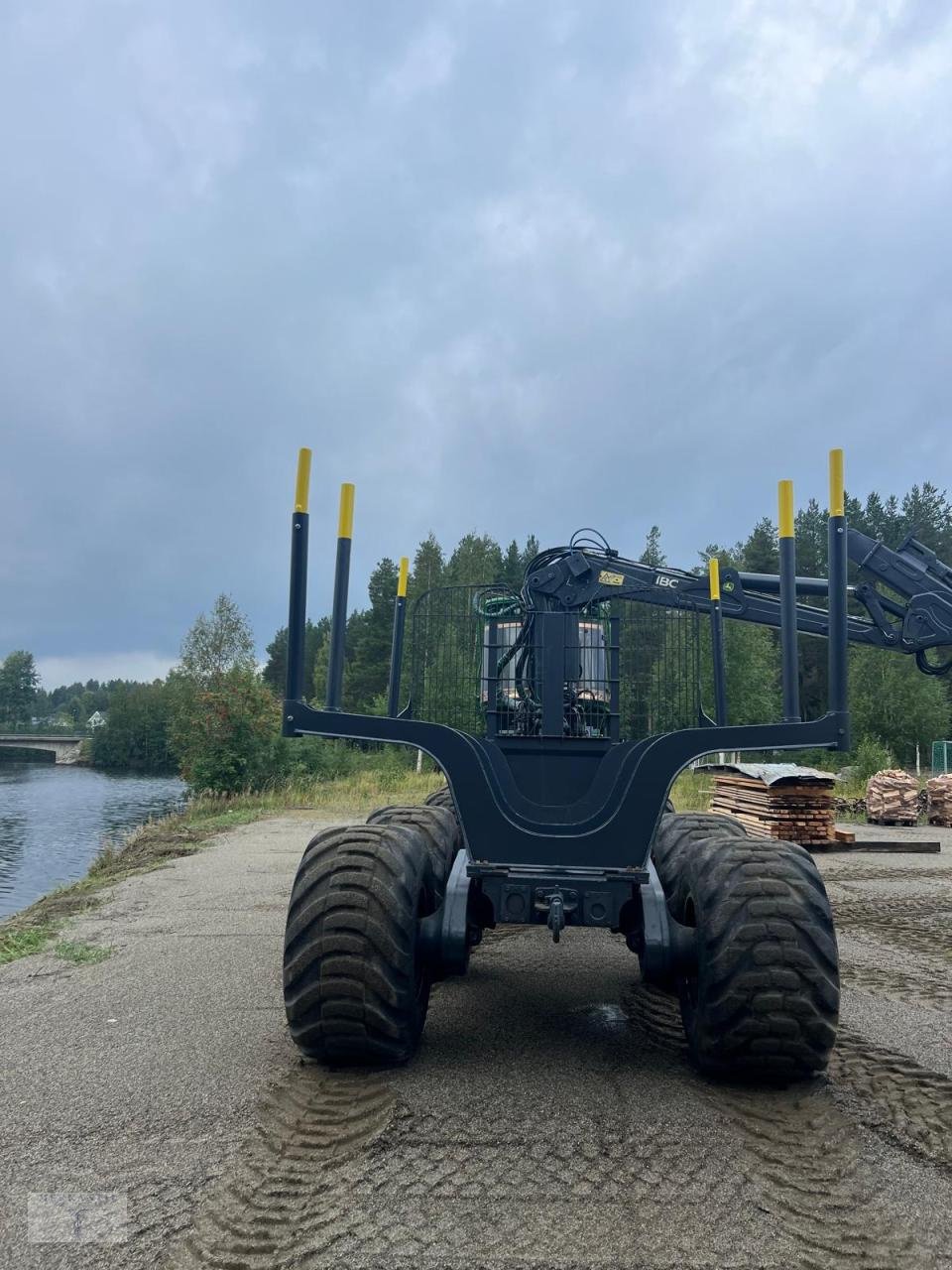 Holzvollernter of the type John Deere 1510G, Gebrauchtmaschine in Pragsdorf (Picture 3)