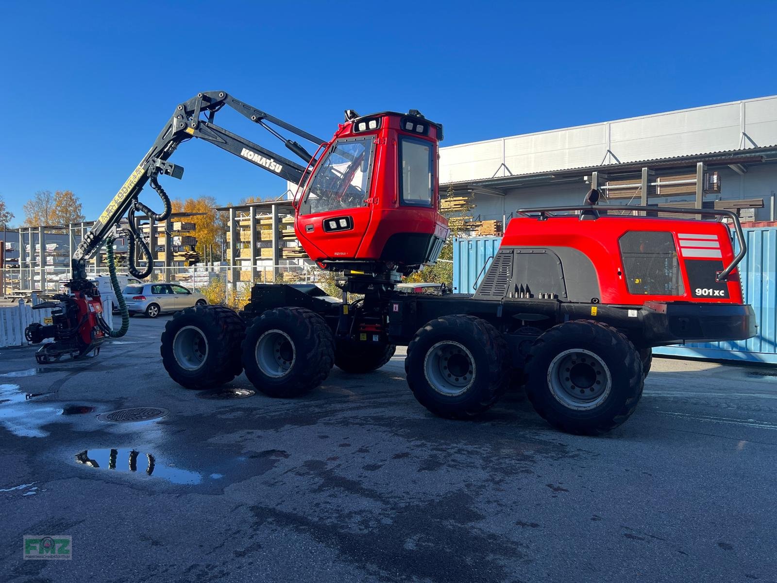 Holzvollernter Türe ait Komatsu 901XC, Gebrauchtmaschine içinde Leinburg (resim 2)