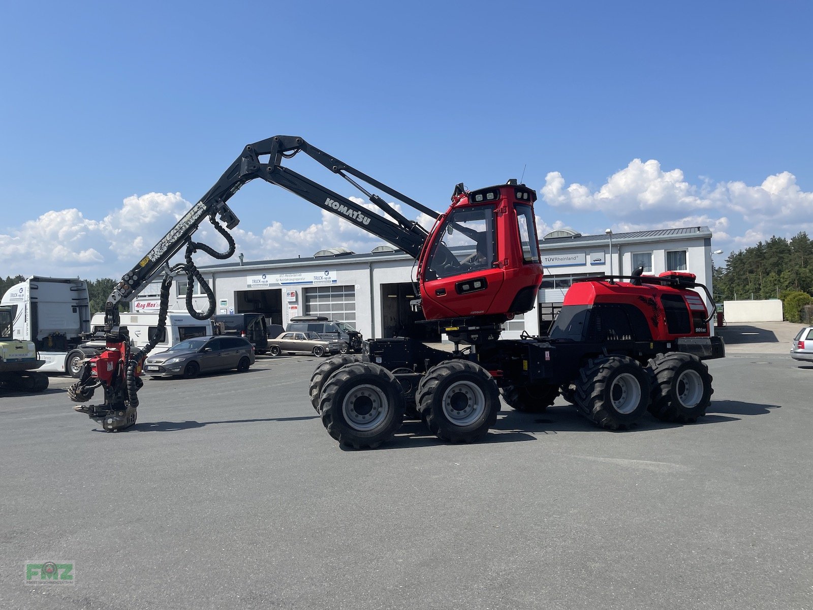 Holzvollernter des Typs Komatsu 901XC, Gebrauchtmaschine in Leinburg (Bild 7)