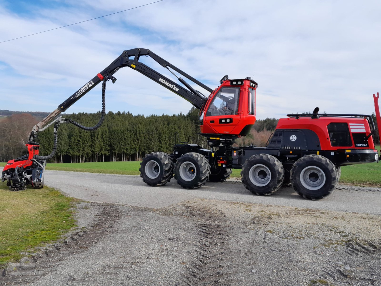 Holzvollernter Türe ait Komatsu 931 XC, Gebrauchtmaschine içinde Windberg (resim 1)