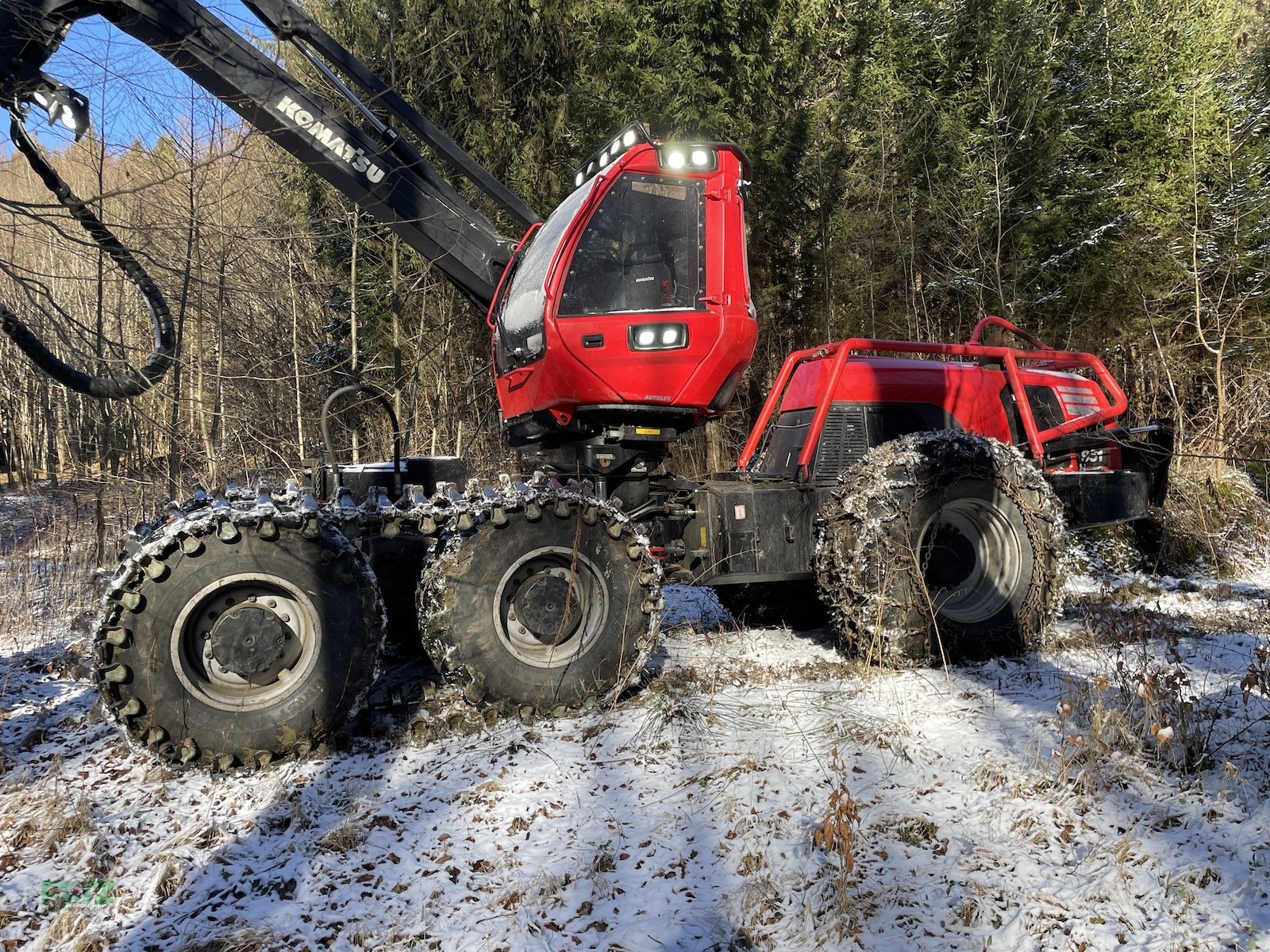 Holzvollernter Türe ait Komatsu 951, Gebrauchtmaschine içinde Leinburg (resim 2)