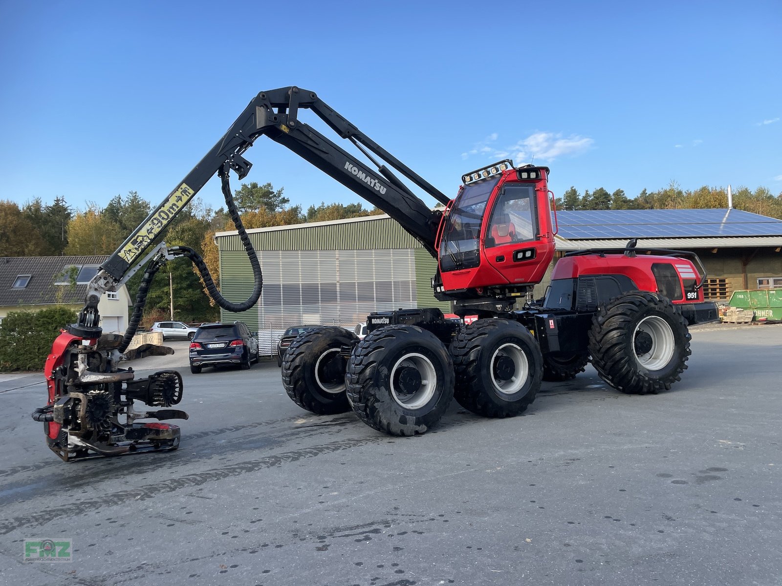 Holzvollernter του τύπου Komatsu 951, Gebrauchtmaschine σε Leinburg (Φωτογραφία 1)