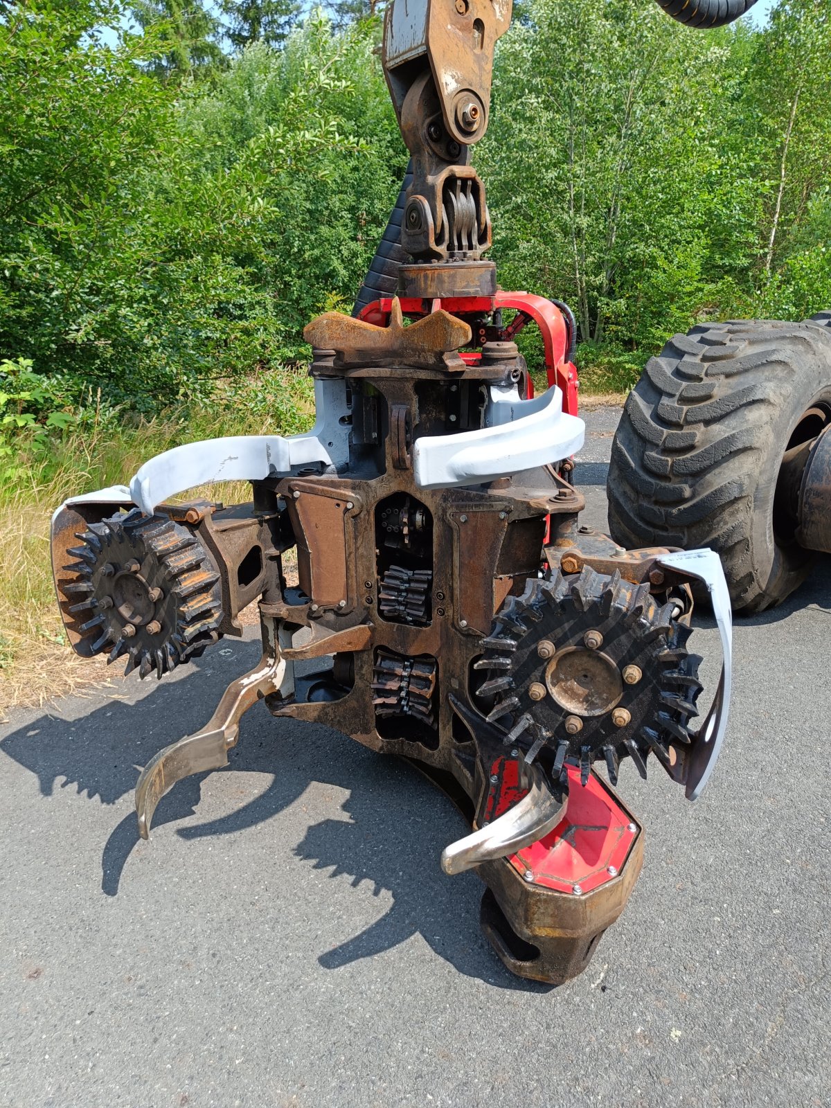 Holzvollernter des Typs Valmet 941.1, Gebrauchtmaschine in Stankov (Bild 8)