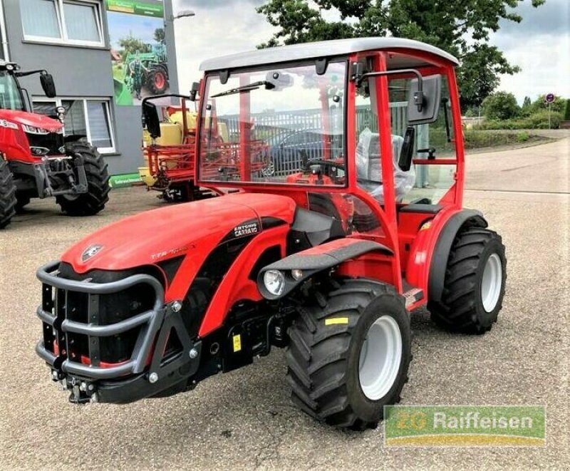 Hopfentraktor del tipo Antonio Carraro TTR 7600 Infinity, Gebrauchtmaschine In Bühl (Immagine 1)