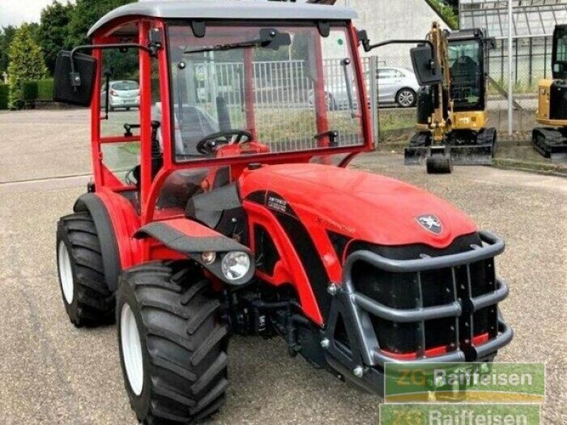 Hopfentraktor a típus Antonio Carraro ttr 7600 infinity, Gebrauchtmaschine ekkor: Bühl (Kép 1)