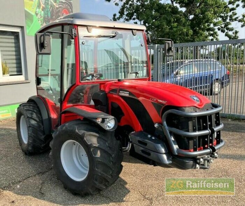 Hopfentraktor van het type Antonio Carraro TTR 7800, Gebrauchtmaschine in Appenweier (Foto 1)