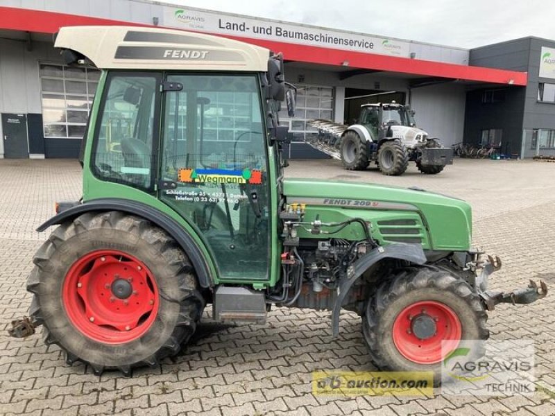 Hopfentraktor du type Fendt FARMER 209 VA, Gebrauchtmaschine en Meppen (Photo 18)