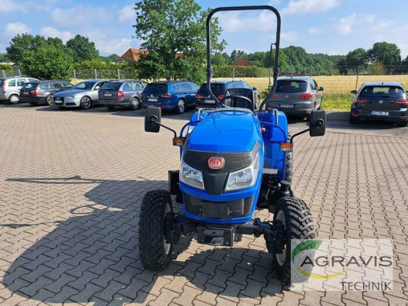 Hopfentraktor van het type Iseki TLE 3410 AHL, Gebrauchtmaschine in Nienburg (Foto 2)