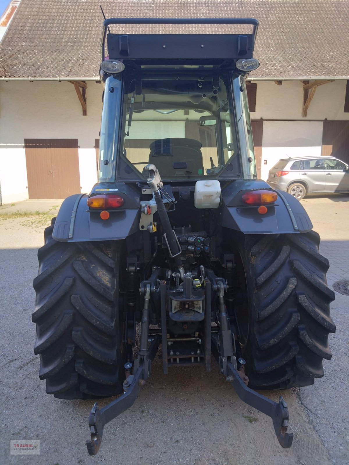 Hopfentraktor van het type Kubota M 5091N Hopfen, Gebrauchtmaschine in Mainburg/Wambach (Foto 3)