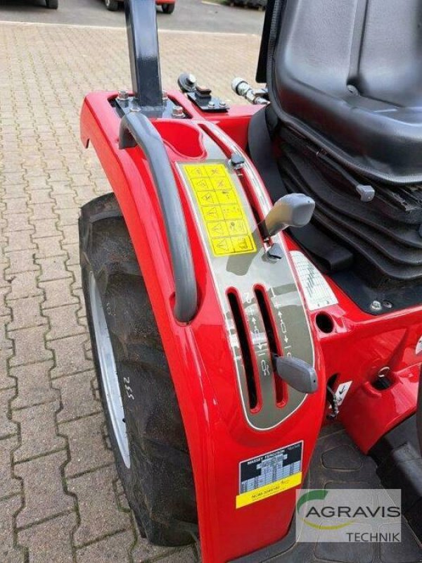 Hopfentraktor tipa Massey Ferguson MF 1520 MP, Gebrauchtmaschine u Nienburg (Slika 11)