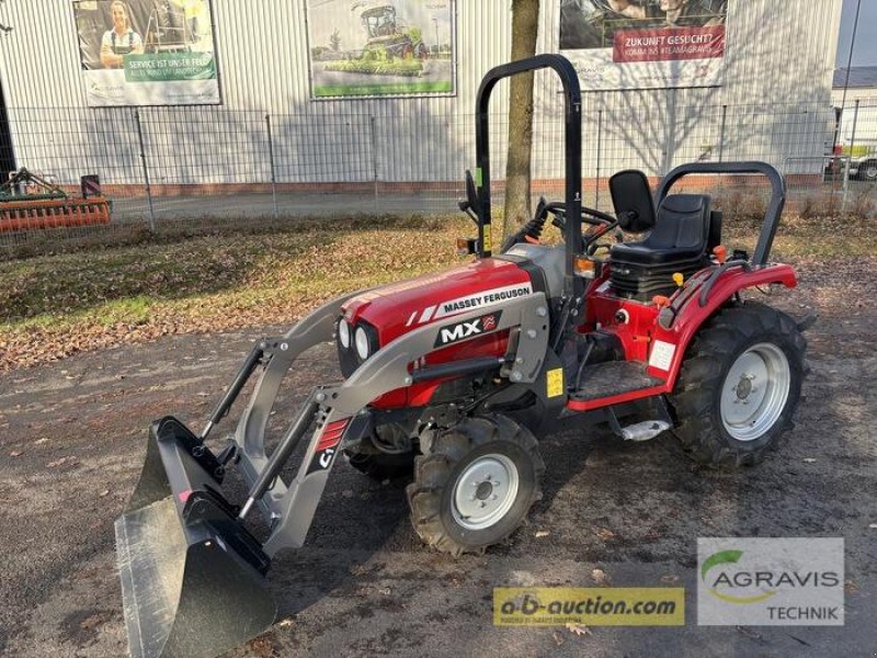 Hopfentraktor del tipo Massey Ferguson MF 1520 MP, Gebrauchtmaschine In Meppen (Immagine 1)