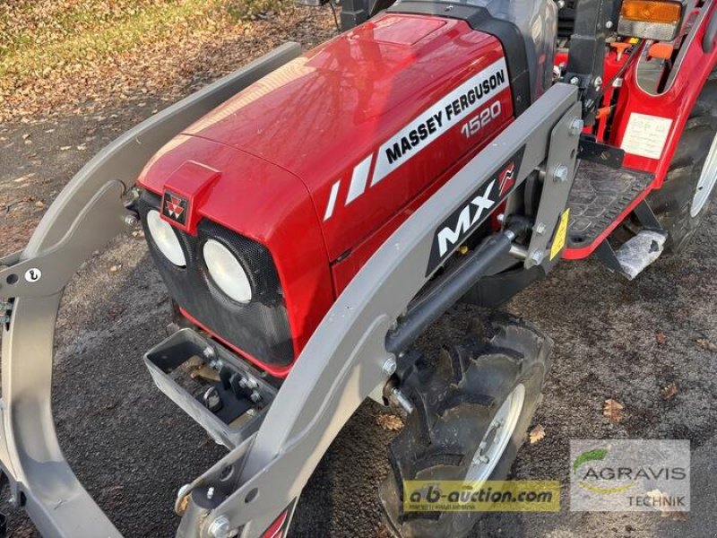 Hopfentraktor del tipo Massey Ferguson MF 1520 MP, Gebrauchtmaschine en Meppen (Imagen 5)