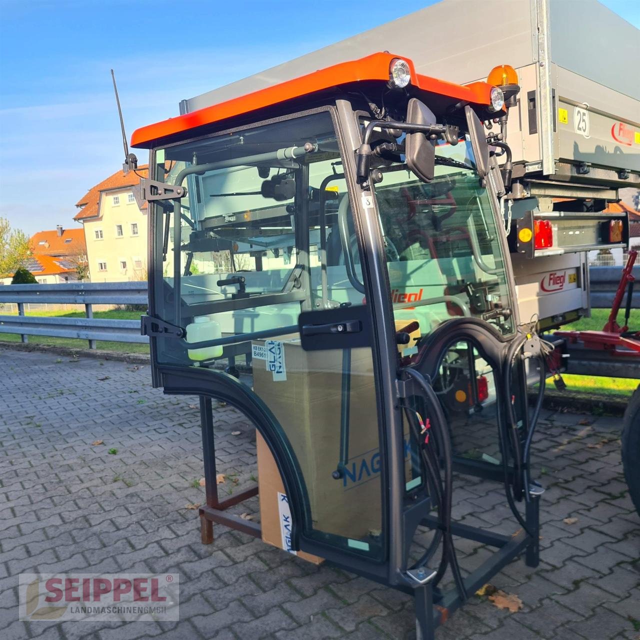 Kabine du type Kubota Naglak Kabine EK1-261, Neumaschine en Groß-Umstadt (Photo 2)