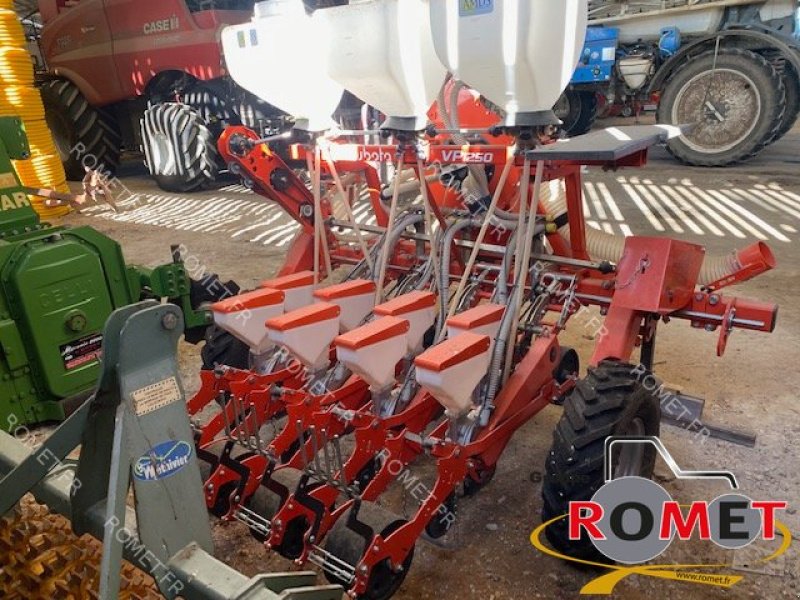 Kartoffellegemaschine tip Kubota VP1250, Gebrauchtmaschine in Gennes sur glaize (Poză 3)