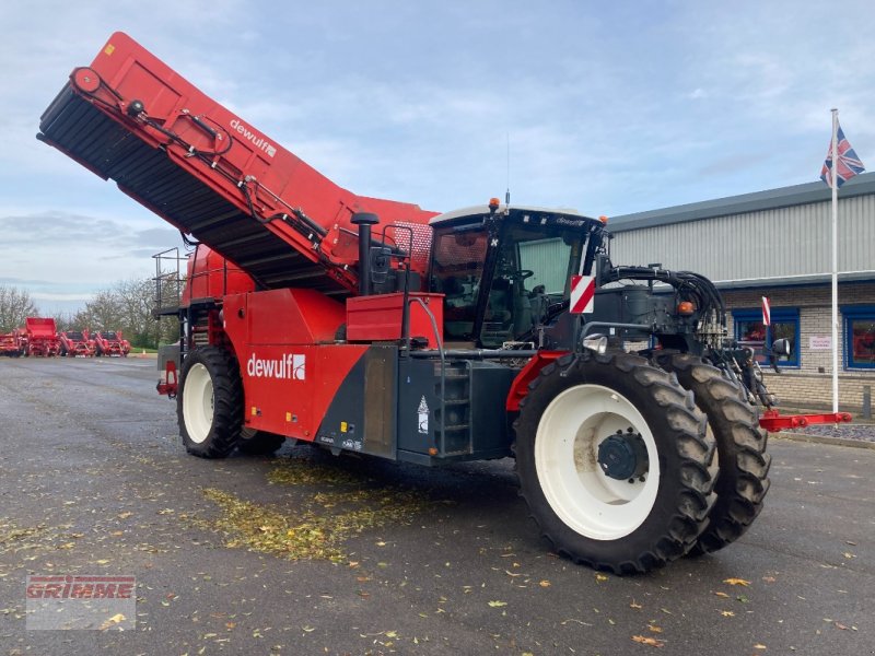 Kartoffelroder типа Dewulf RA3060 Carrot Harvester, Gebrauchtmaschine в York (Фотография 1)