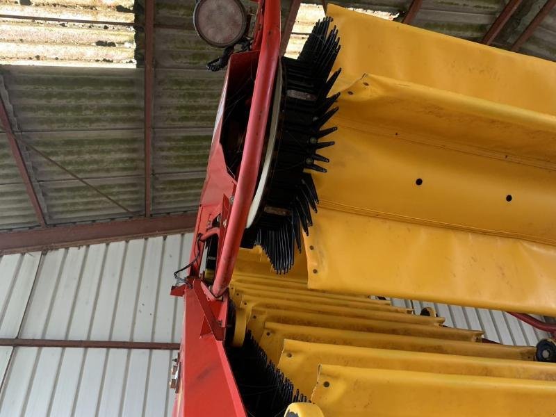 Kartoffelroder tip Grimme GT 170, Gebrauchtmaschine in ROYE (Poză 8)