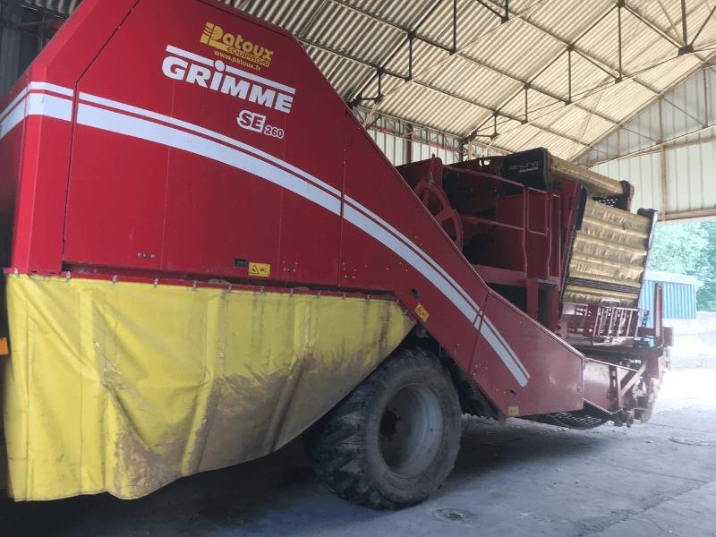 Kartoffelroder типа Grimme SE260, Gebrauchtmaschine в ESCAUDOEUVRES (Фотография 2)