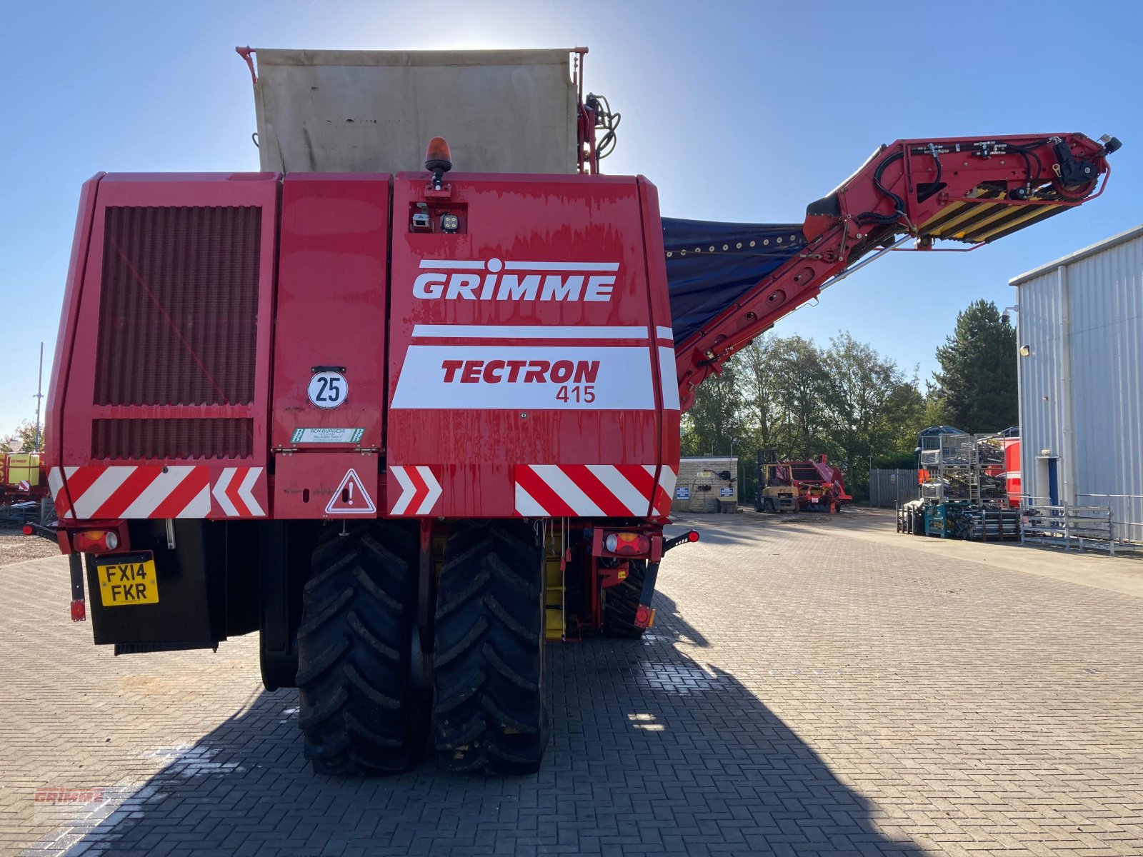 Kartoffelroder Türe ait Grimme TECTRON 415 4 Row Self-Propelled Potato Harvester, Gebrauchtmaschine içinde Boston (resim 7)