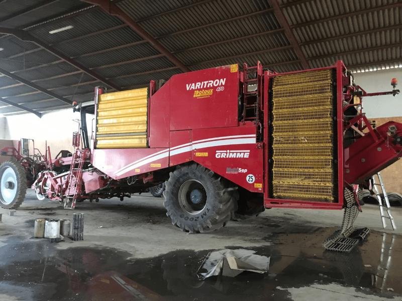 Kartoffelroder van het type Grimme VARITRON 470, Gebrauchtmaschine in ESCAUDOEUVRES (Foto 1)