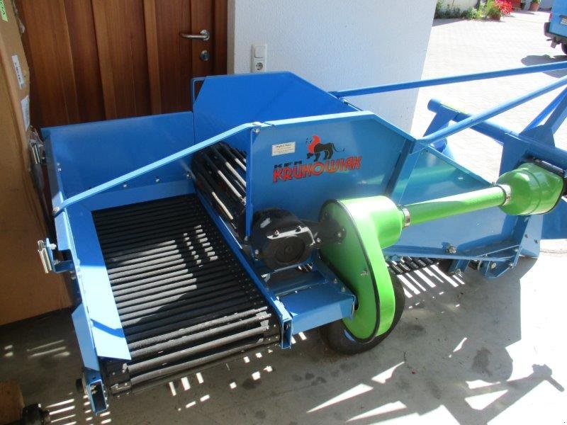 Kartoffelroder del tipo Krukowiak Z653/2, Neumaschine en Au/Hallertau