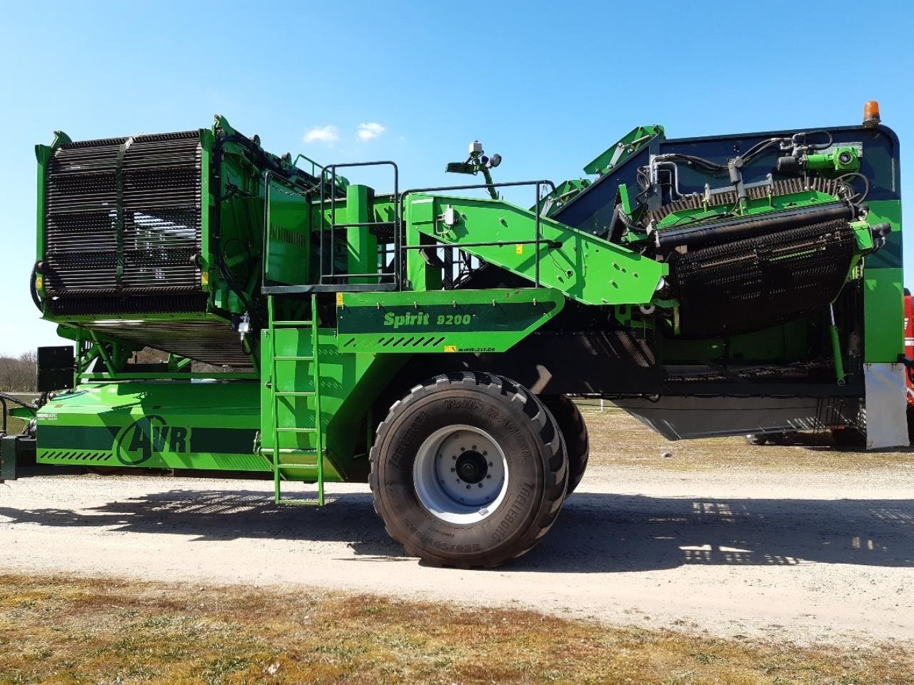 Kartoffelvollernter van het type AVR SPIRIT 9200, Gebrauchtmaschine in Bording (Foto 1)