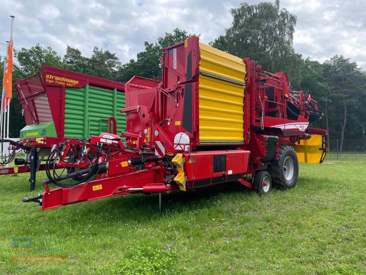 Kartoffelvollernter des Typs Grimme EVO 280, Neumaschine in Osterburg (Bild 2)