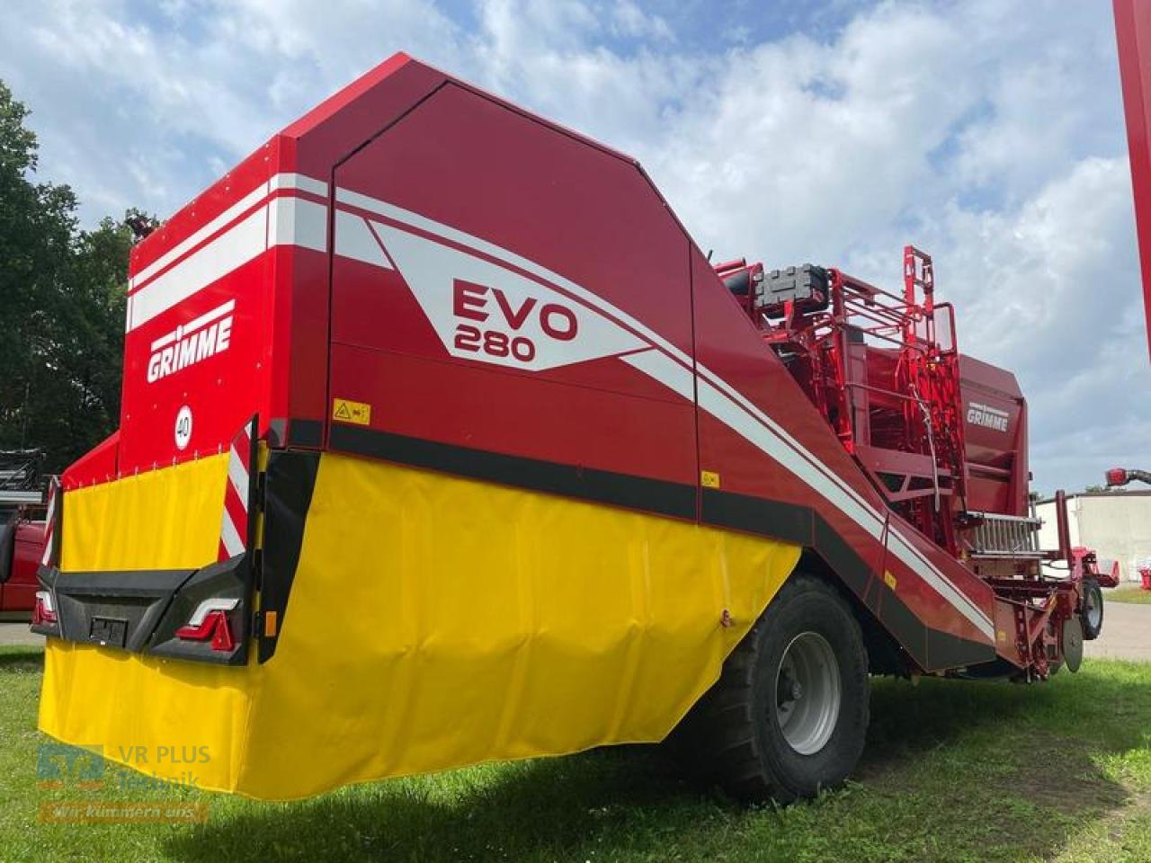 Kartoffelvollernter des Typs Grimme EVO 280, Neumaschine in Osterburg (Bild 5)