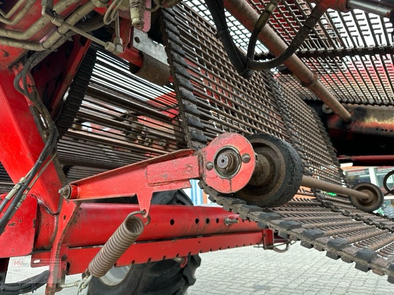 Kartoffelvollernter типа Grimme GT 170 S Überlade Kartoffelroder, Gebrauchtmaschine в Neubrandenburg (Фотография 12)