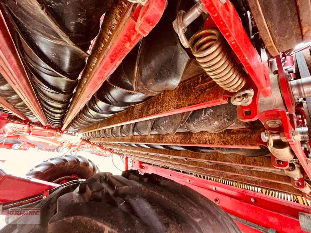 Kartoffelvollernter du type Grimme GT 300, Gebrauchtmaschine en Feuchy (Photo 25)