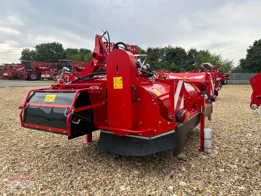 Kartoffelvollernter des Typs Grimme HT 210, Neumaschine in Boston (Bild 2)