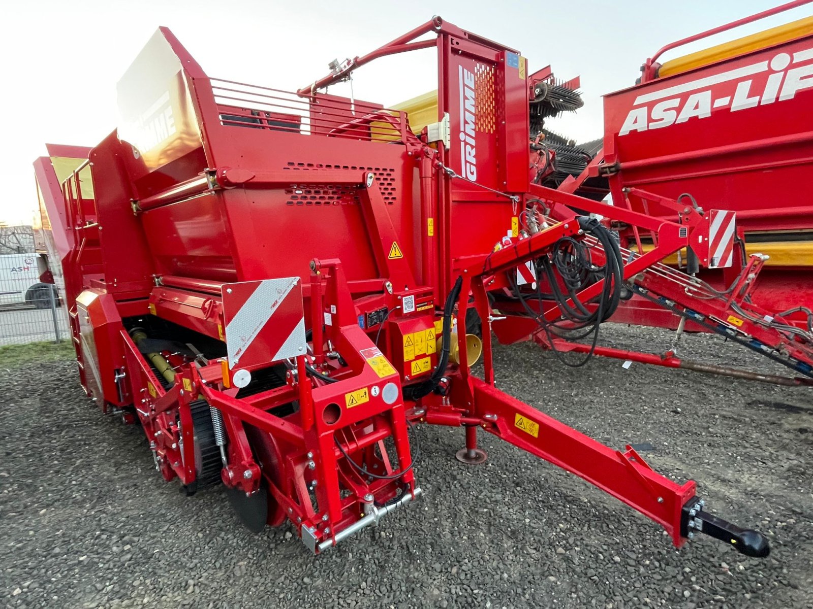 Kartoffelvollernter van het type Grimme SE 140 UB, Neumaschine in Dannstadt-Schauernheim (Foto 2)