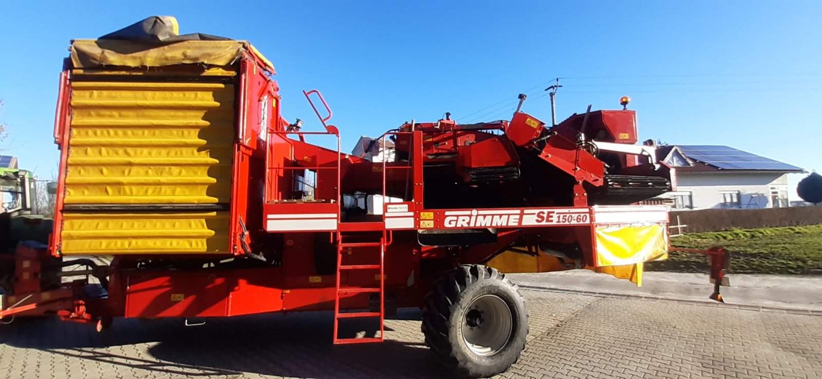 Kartoffelvollernter van het type Grimme SE 150-60, Gebrauchtmaschine in Osterhofen (Foto 1)