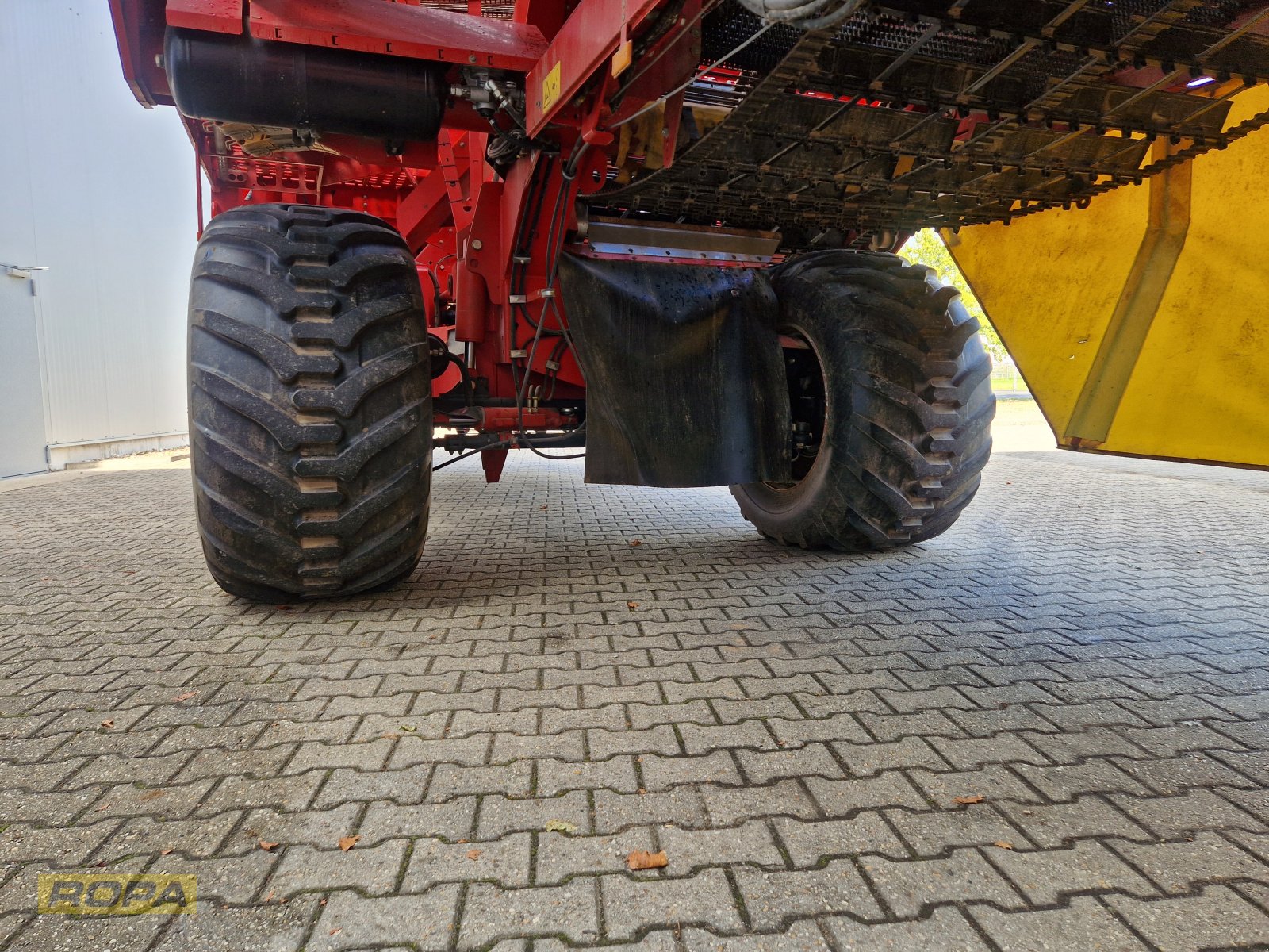 Kartoffelvollernter des Typs Grimme SE 260 UB, Neumaschine in Viersen (Bild 8)