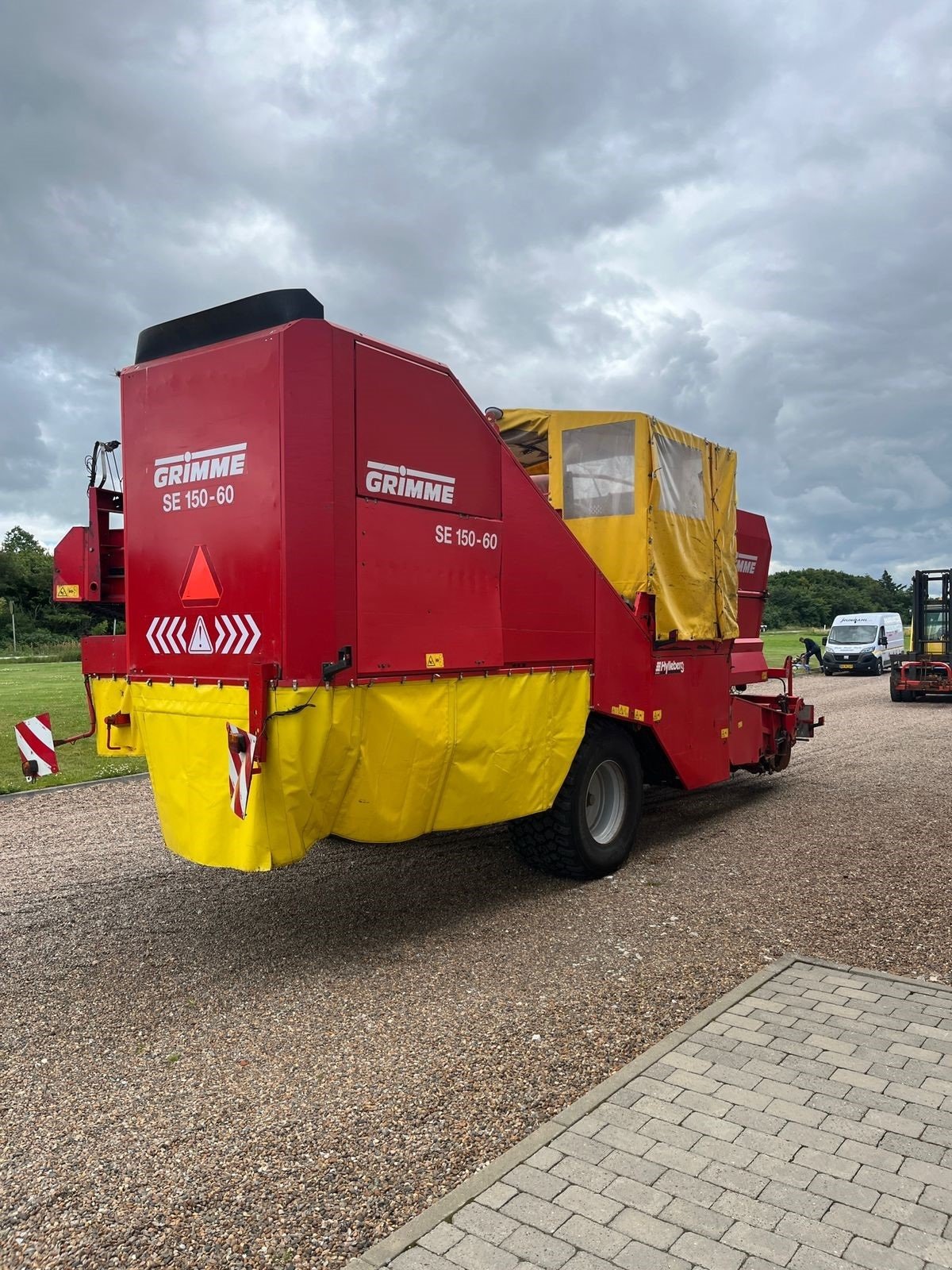 Kartoffelvollernter des Typs Grimme SE150-60, Gebrauchtmaschine in Thisted (Bild 4)