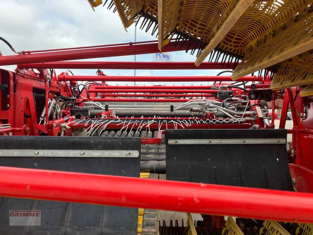 Kartoffelvollernter des Typs Grimme SELECT 200, Gebrauchtmaschine in Shrewsbury (Bild 25)