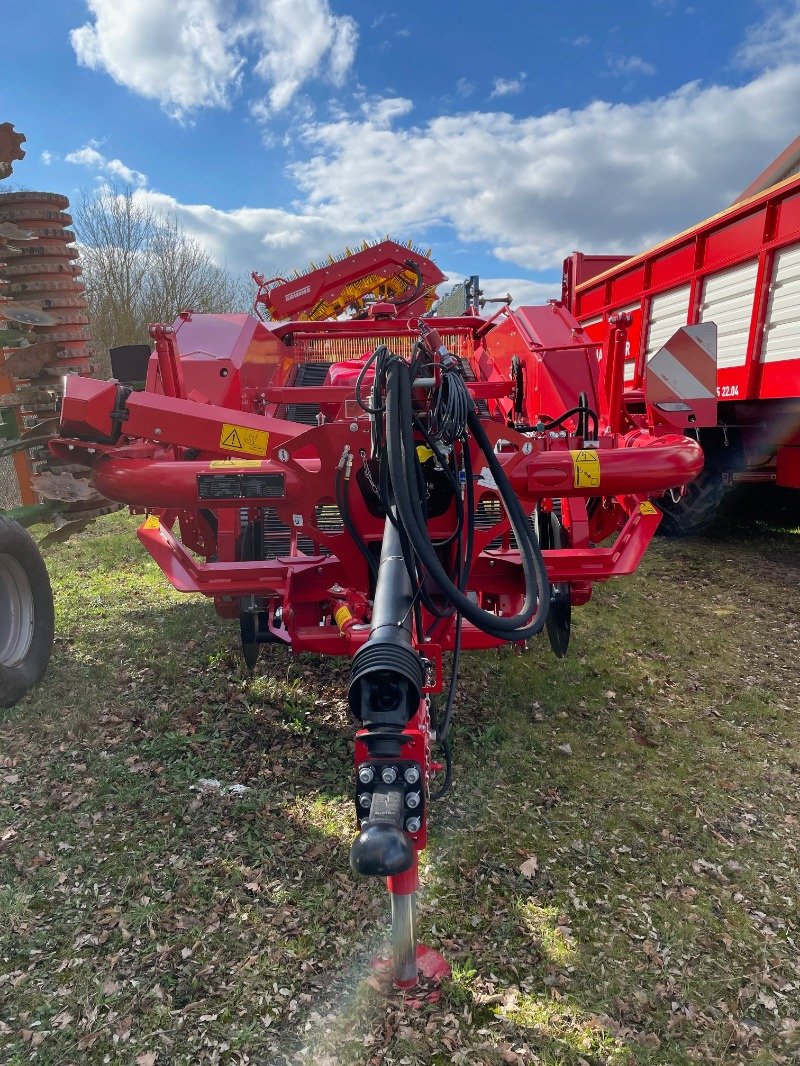 Kartoffelvollernter of the type Grimme Select 200, Neumaschine in Tüttleben (Picture 8)