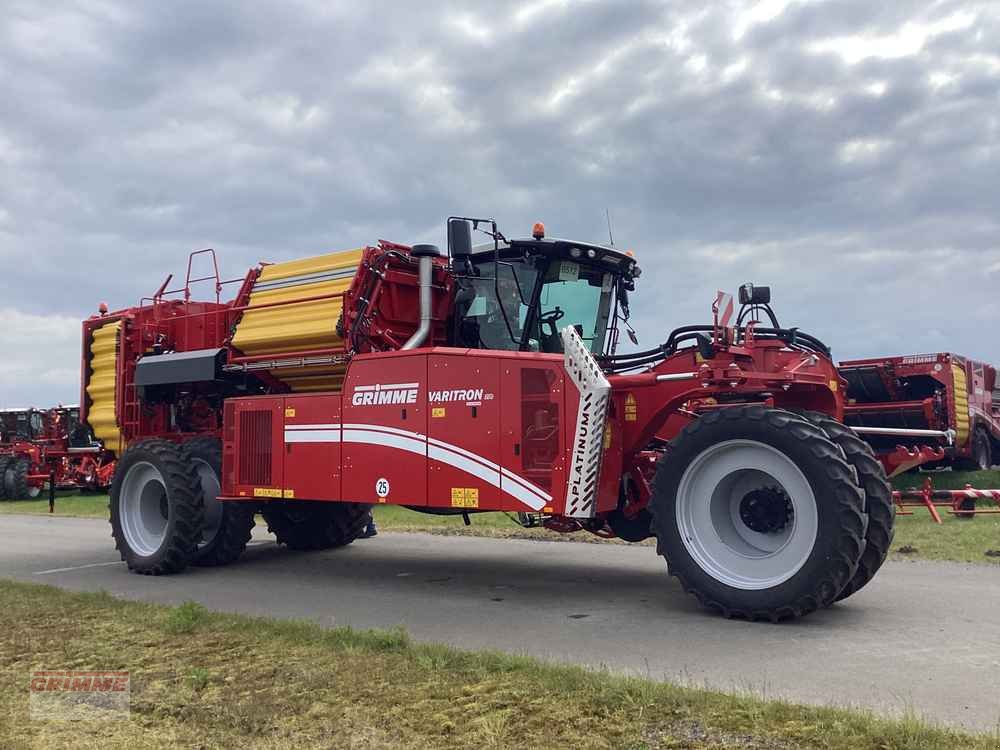 Kartoffelvollernter Türe ait Grimme VARITRON 270 PLATINUM, Neumaschine içinde Damme (resim 5)