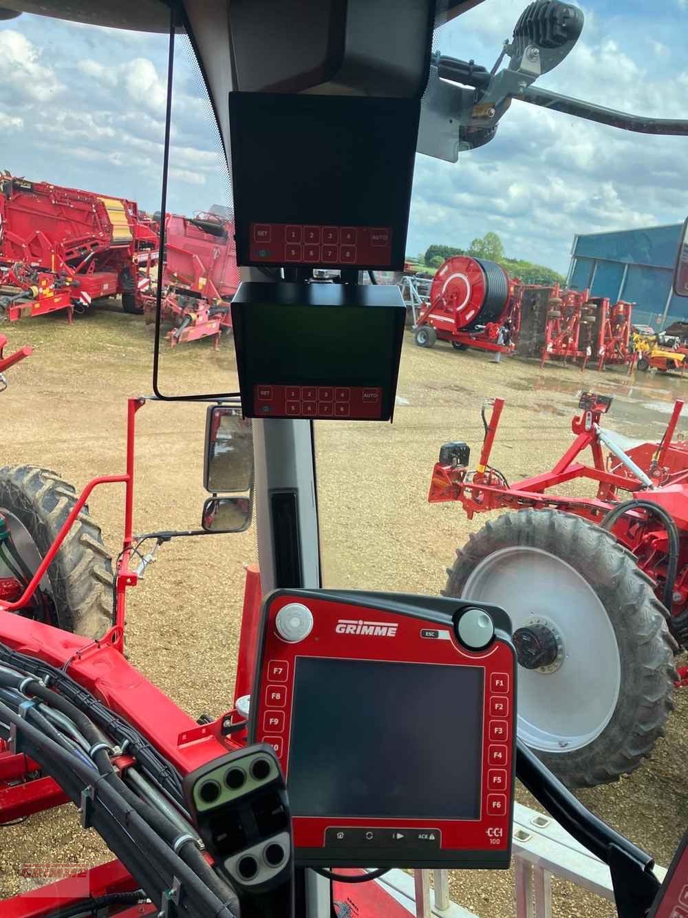 Kartoffelvollernter of the type Grimme VARITRON 470, Gebrauchtmaschine in Boston (Picture 28)