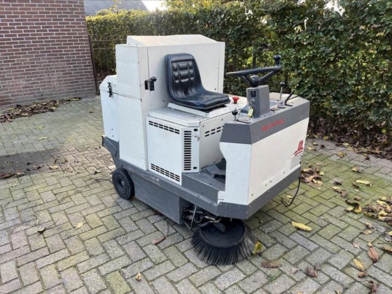 Kehrmaschine tipa ADD 750E, Gebrauchtmaschine u Buggenum (Slika 1)