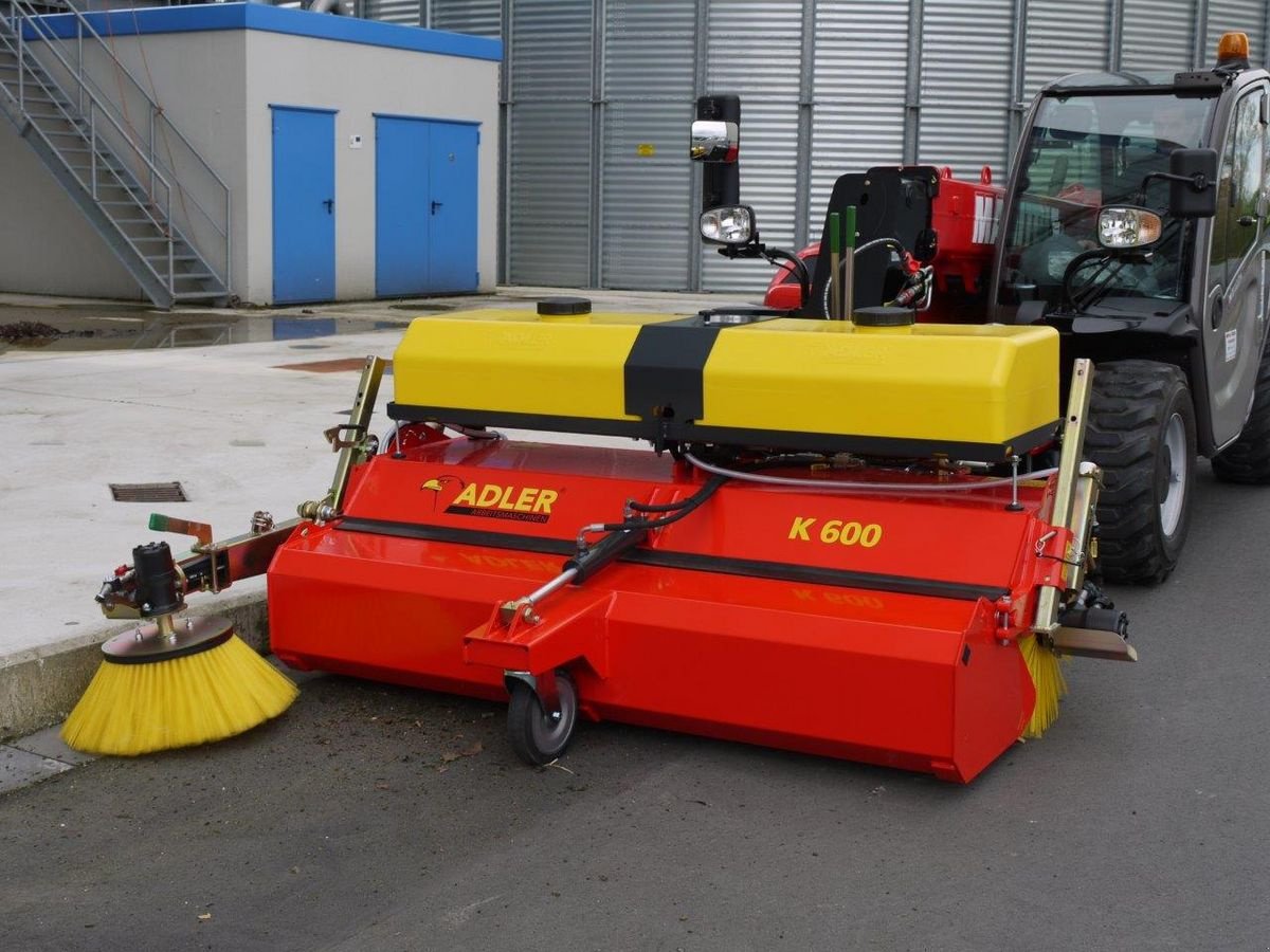 Kehrmaschine типа Adler Arbeitsmaschinen K600 KEHRMASCHINE Hoflader Radlader Teleskoplade, Neumaschine в Aigen-Schlägl (Фотография 3)